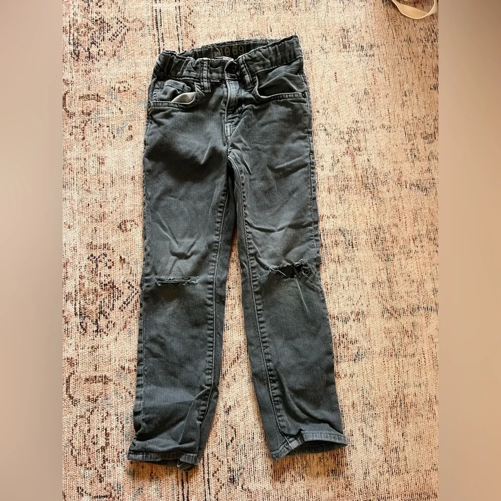 GAP Gray Straight Fit Jeans